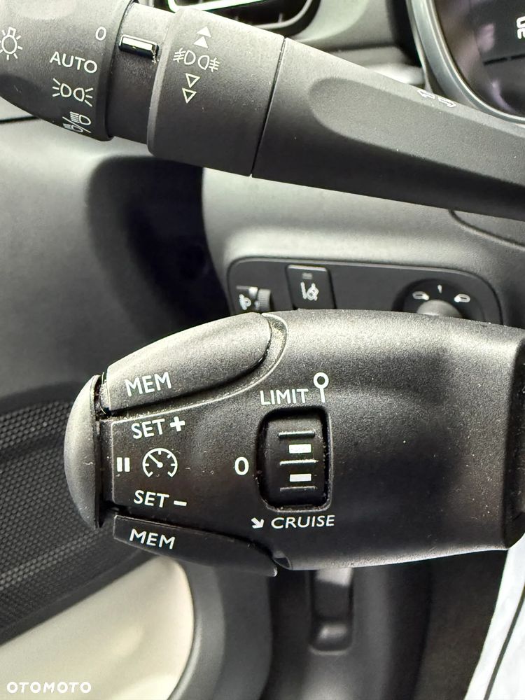 Citroën C3 1.2 PureTech Shine - 14