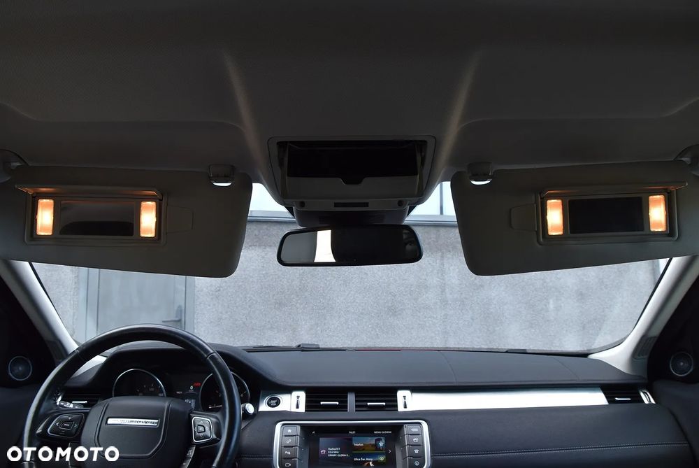 Land Rover Range Rover Evoque - 22