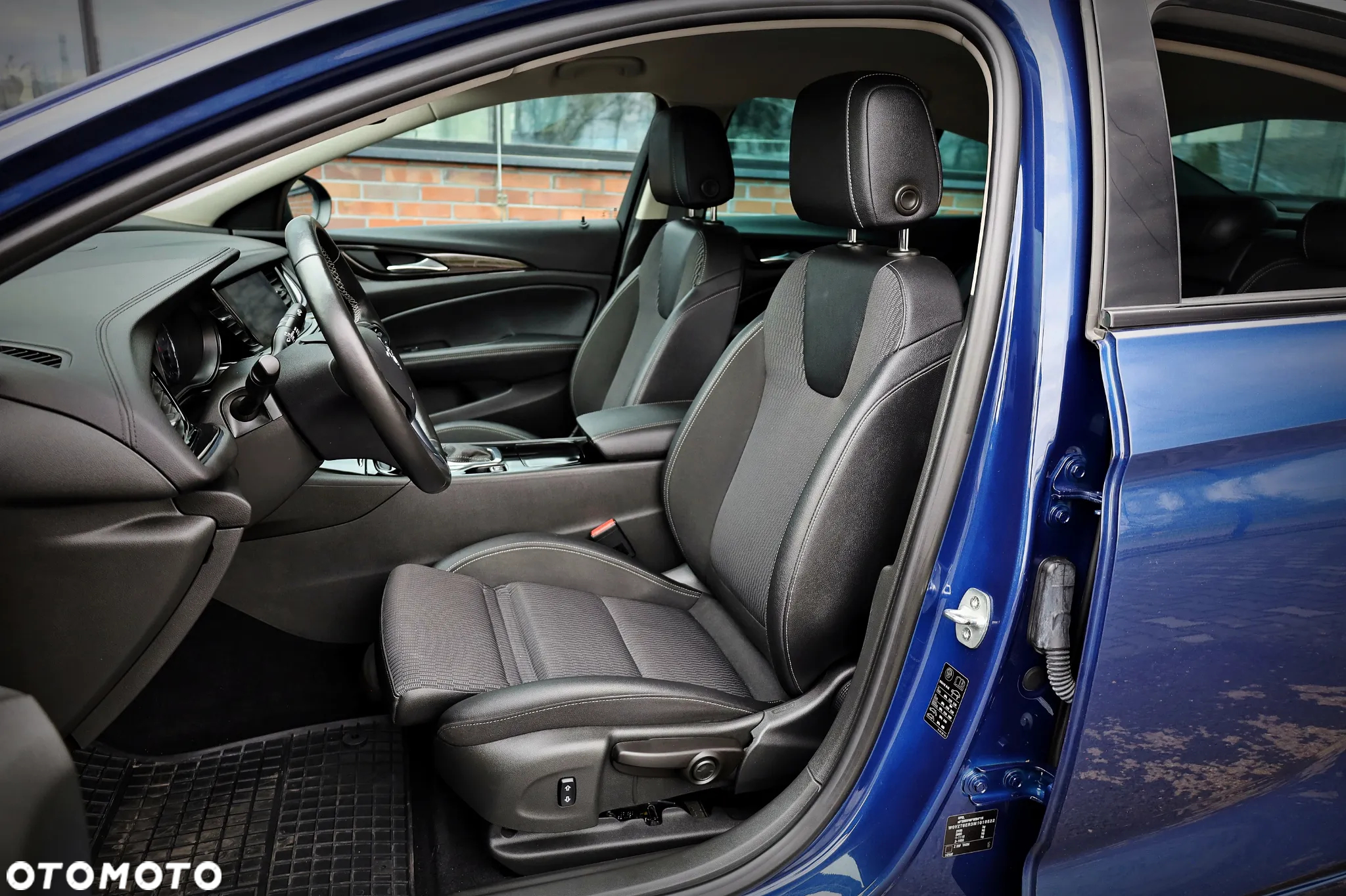 Opel Insignia 2.0 T Business Elegance S&S - 21