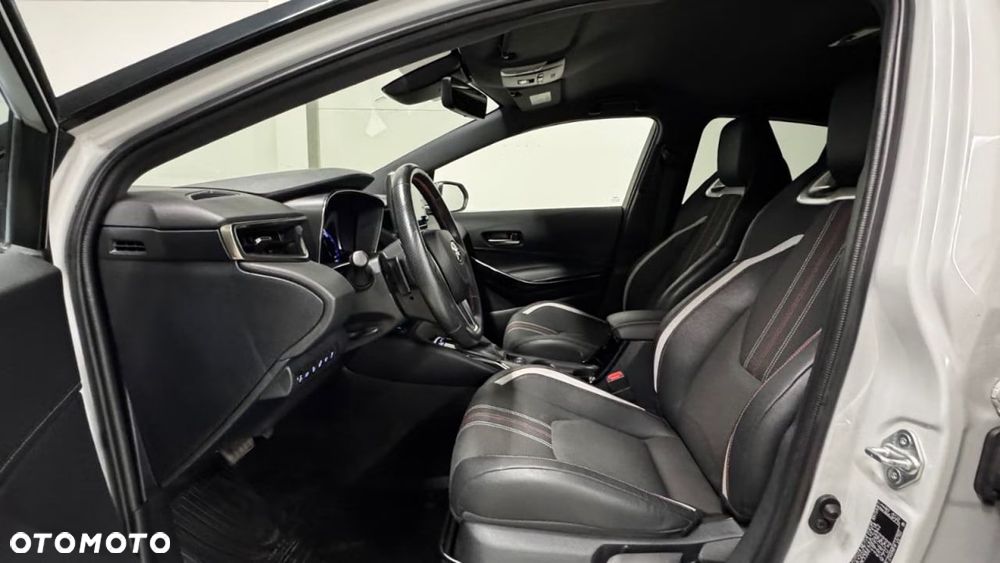 Toyota Corolla 1.8 GR Sport - 9