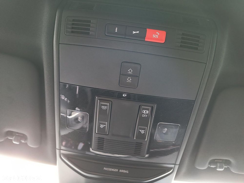 Skoda Scala 1.5 TSI Monte Carlo DSG - 32