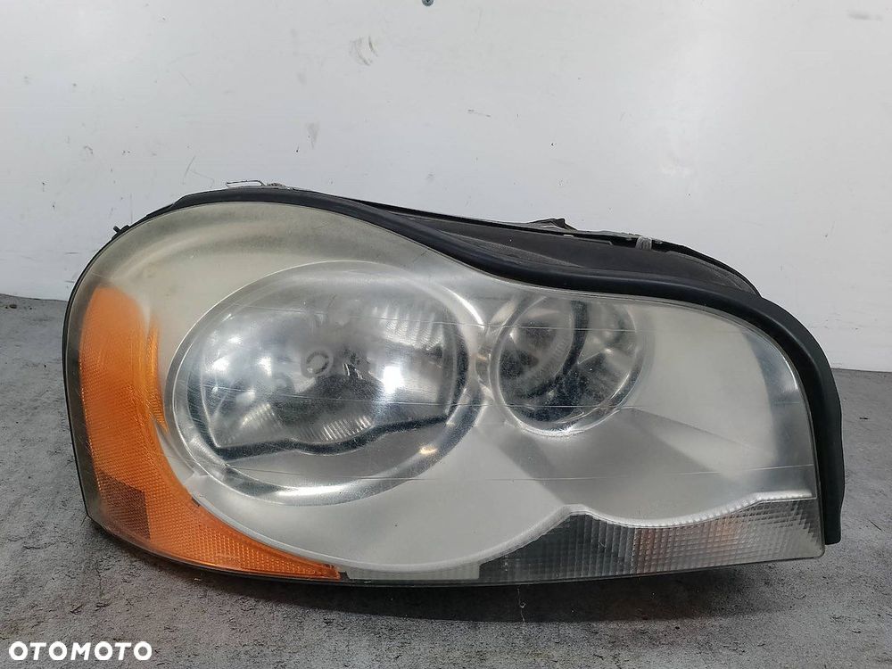 LAMPA PRZÓD PRAWA XENON VOLVO XC90 ( 02-14 ) 30678187 89009435 - 1