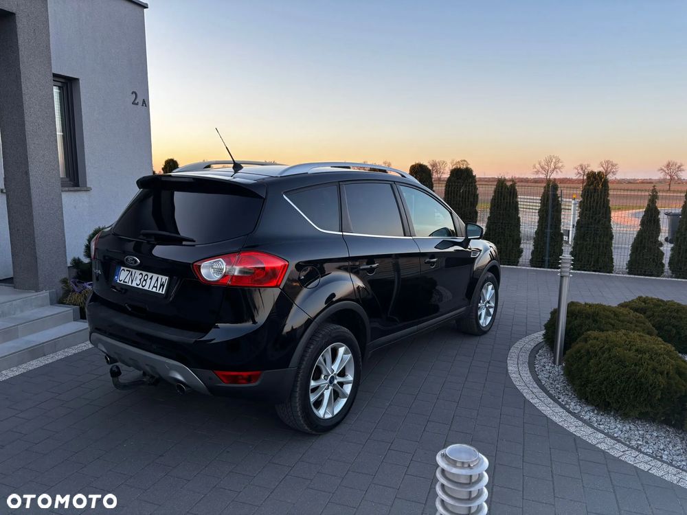 Ford Kuga 2.0 TDCi 4x4 Titanium - 8