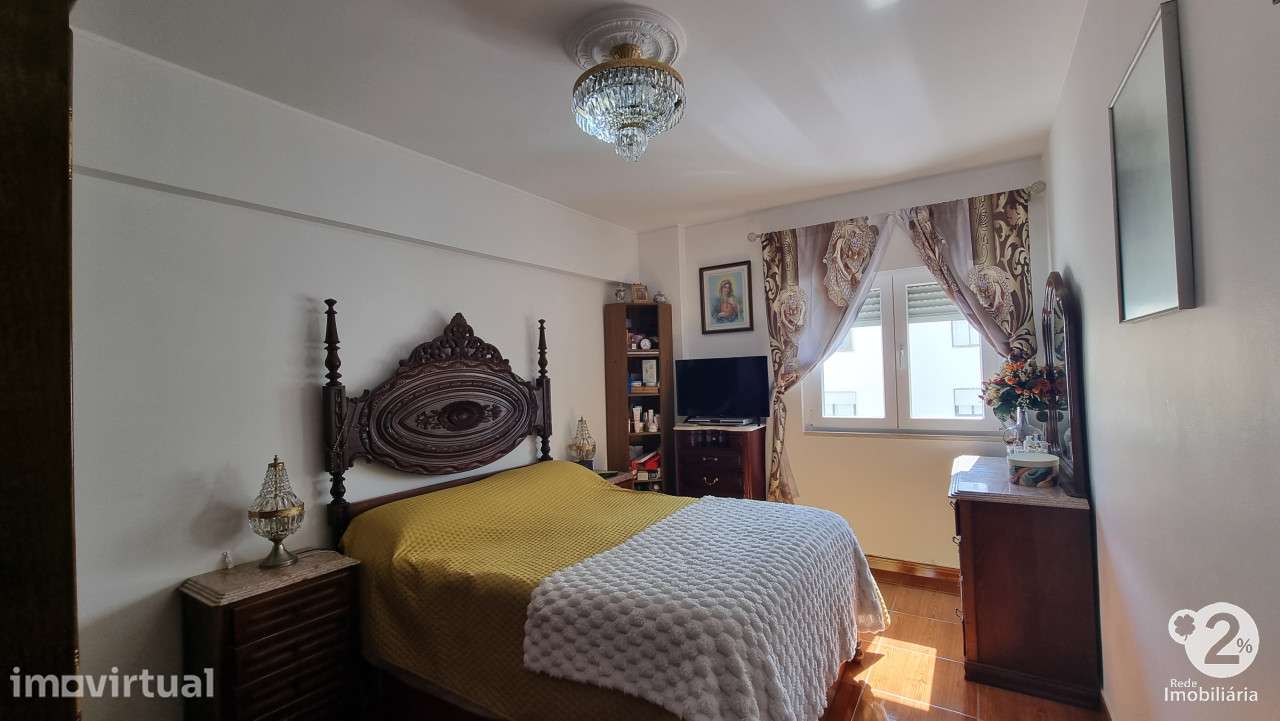 Apartamento T2 Remodelado - Linda-a-Velha / Oeiras - Grande imagem: 3/14