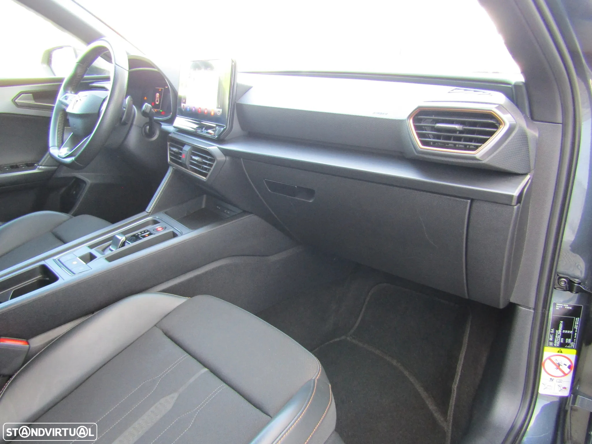 Cupra Leon 1.4 e-Hybrid VZ DSG - 22