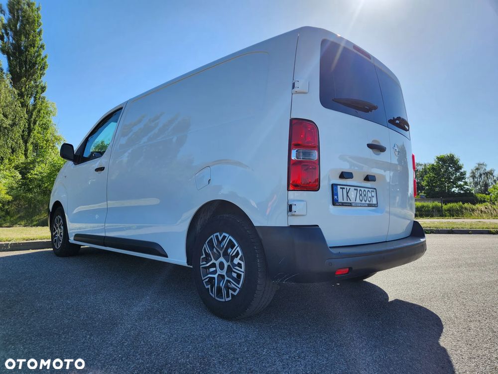 Opel Vivaro - 12