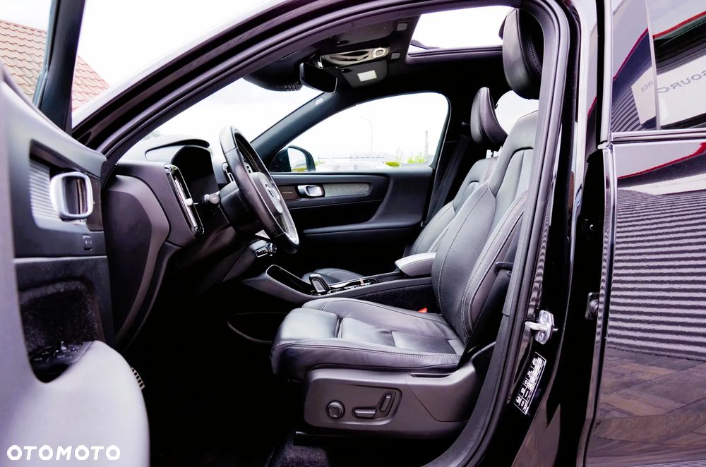 Volvo XC 40 T5 Plug-In Hybrid R-Design - 14