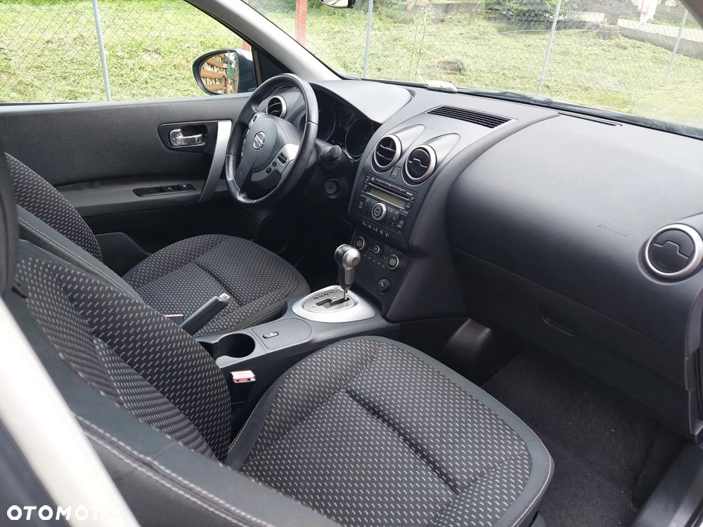 Nissan Qashqai 2.0 Acenta CVT - 22