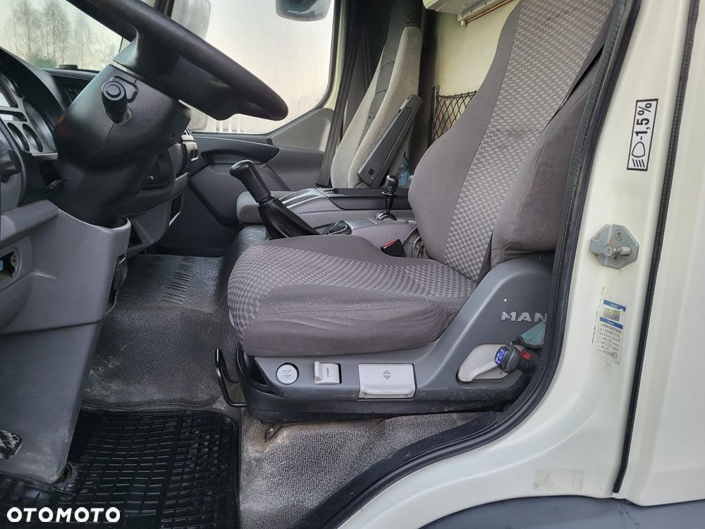 DAF LF 45.220 Wywrotka 3 Stronna Klima Stan Bardzo Dobry - 11