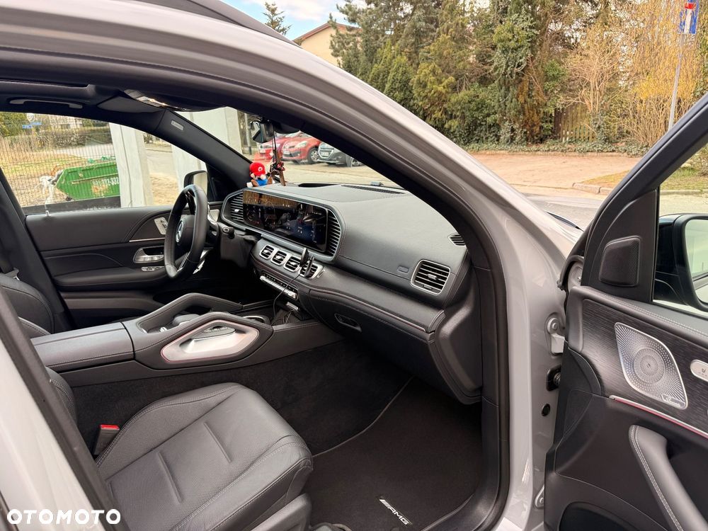 Mercedes-Benz GLE - 12