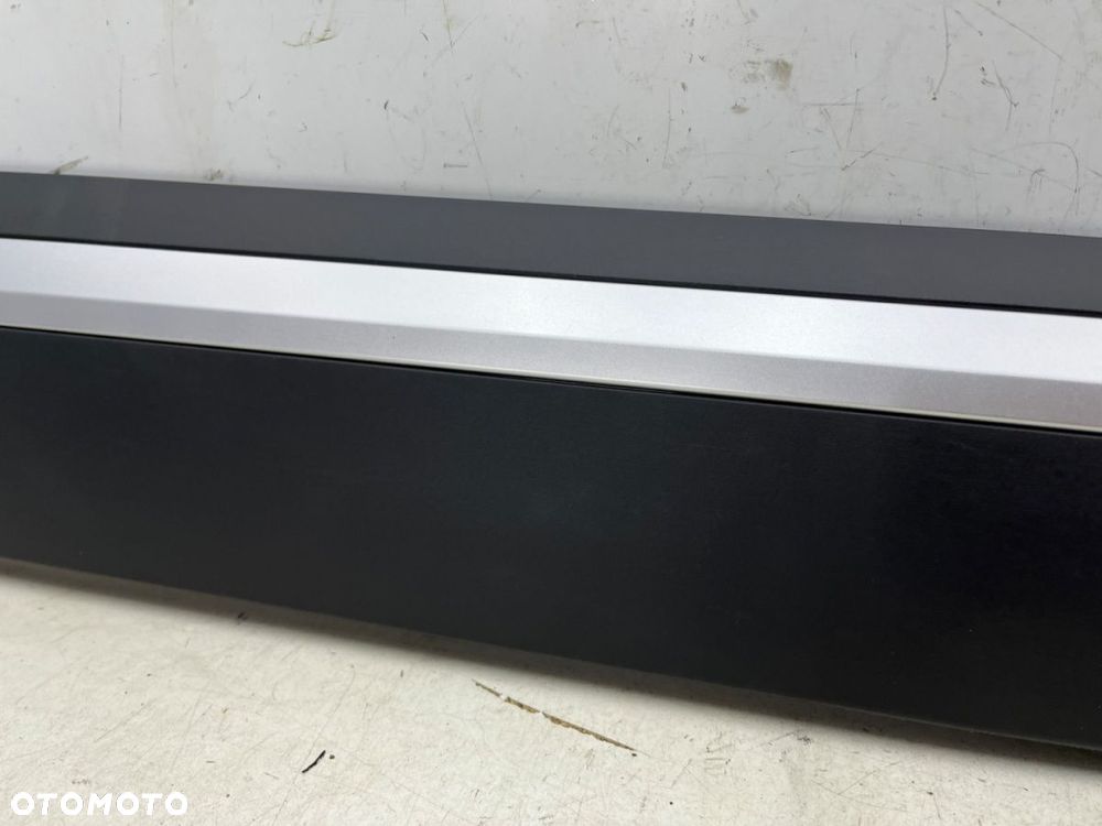 Listwa MG ZS II 24r.- prawa przednia dolna nakładka drzwi bocznych prawy przód 11410356r - 6