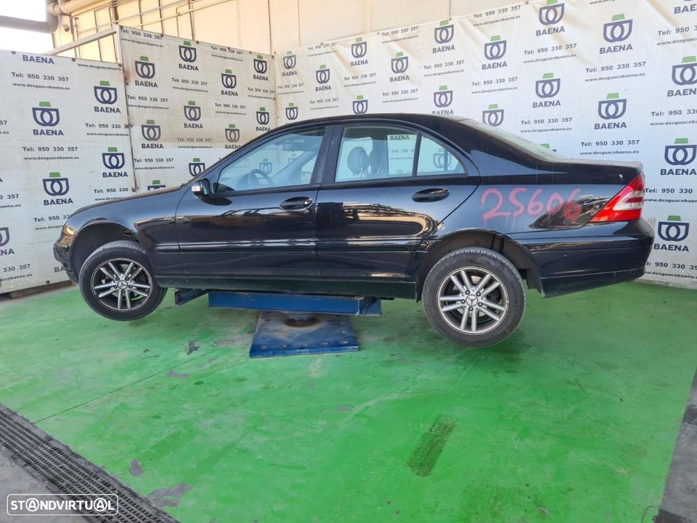 CONJUNTO DE PNEUS MERCEDES-BENZ CLASE C BM 203 BERLINA - 7