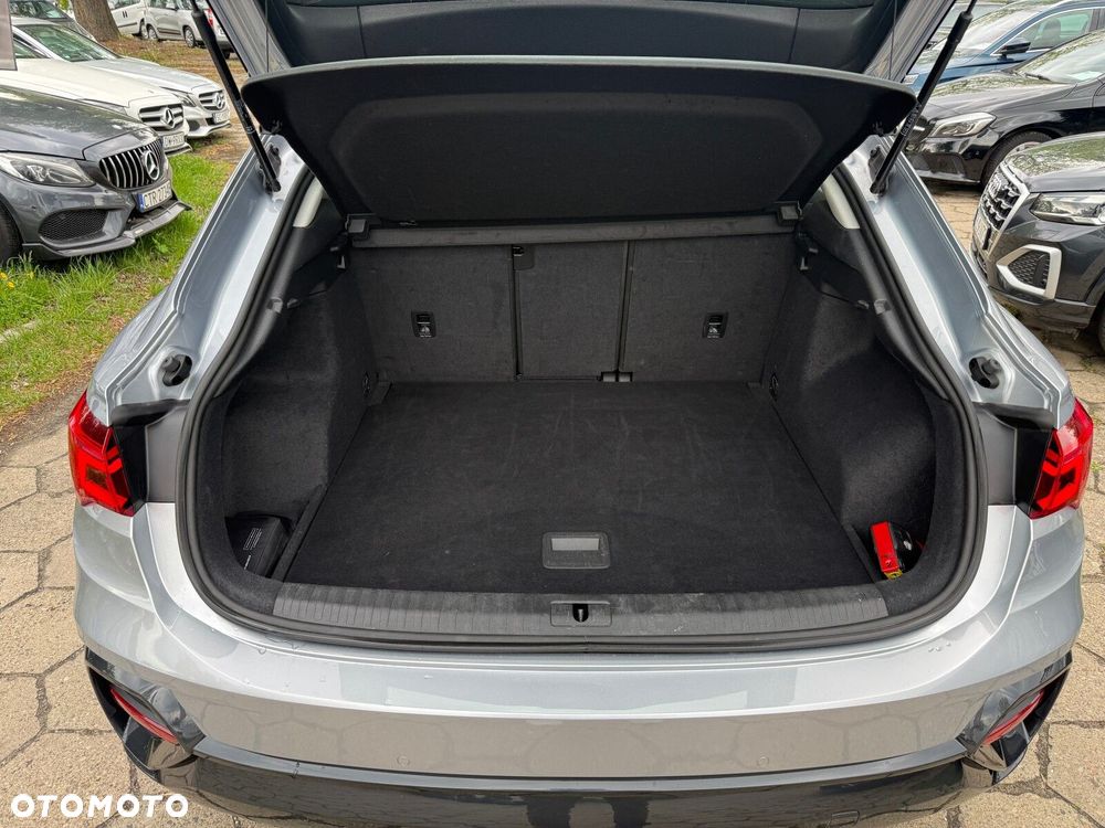 Audi Q3 Sportback - 7