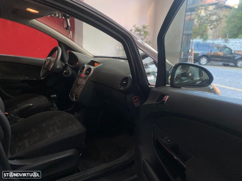 Opel Corsa 1.3 CDTi City - 15