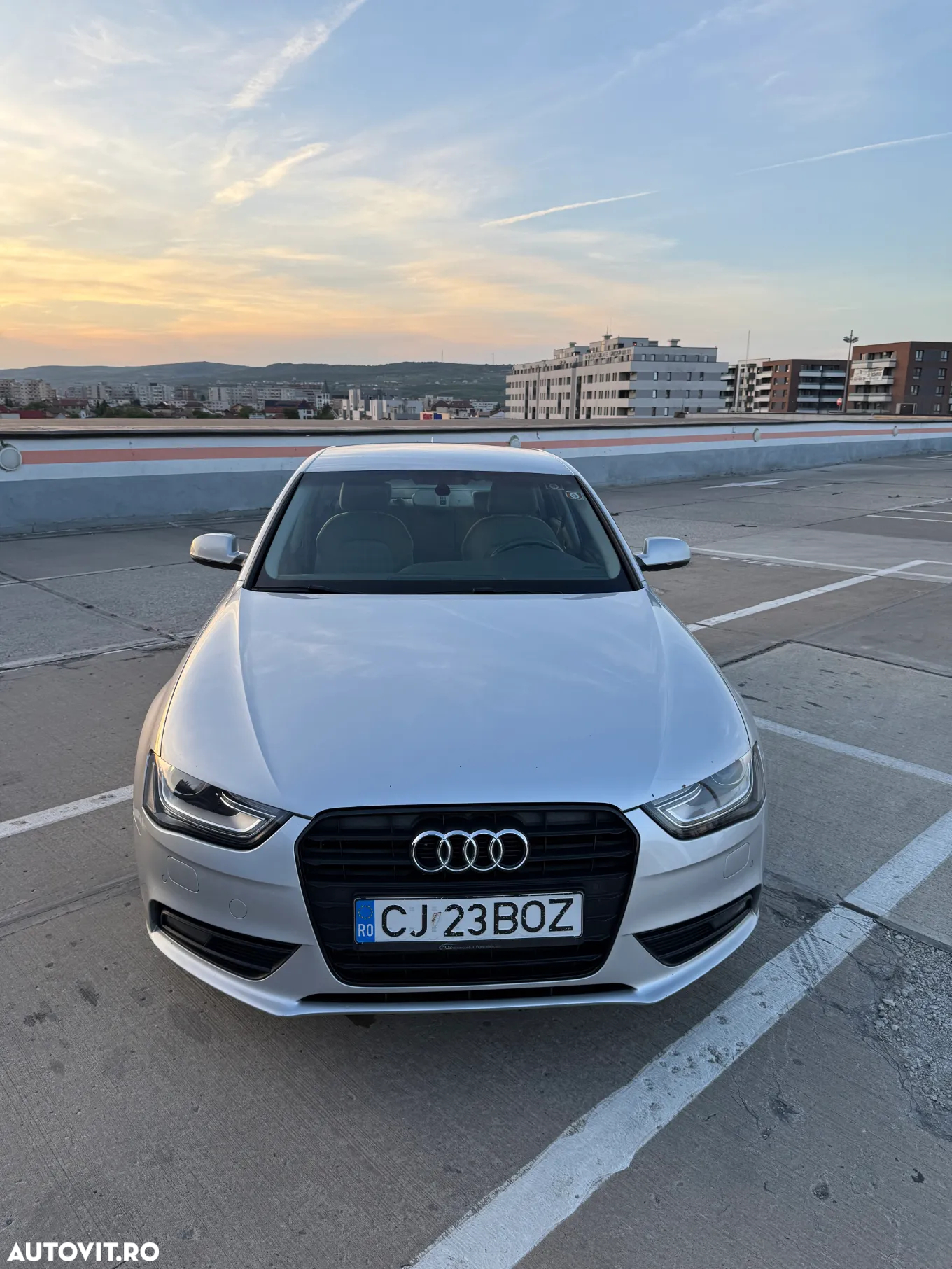 Audi A4 Avant 1.8 TFSI Ambiente - 8