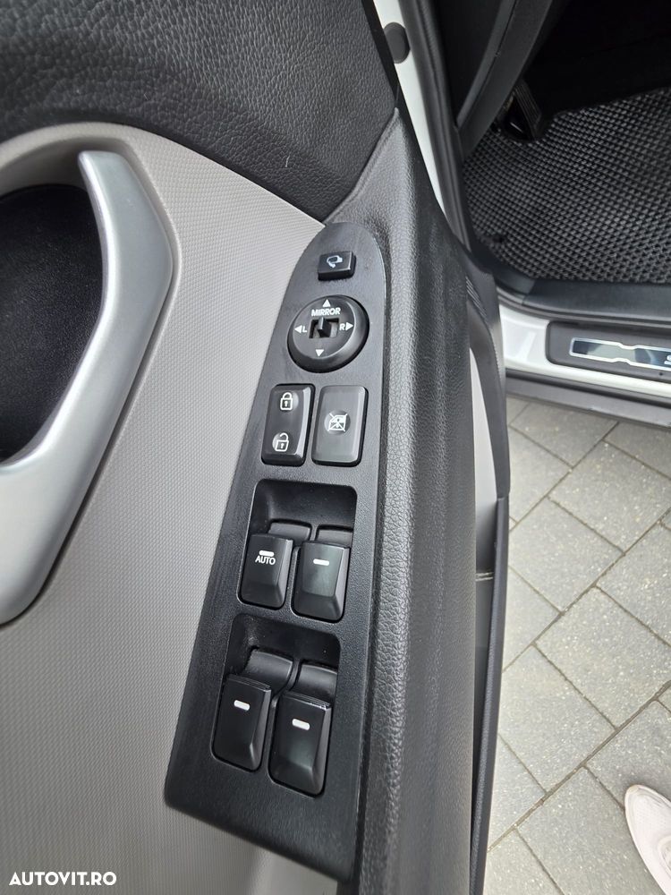 Kia Sportage 2.0 DSL HP 6AT 4x4 GT Line - 13