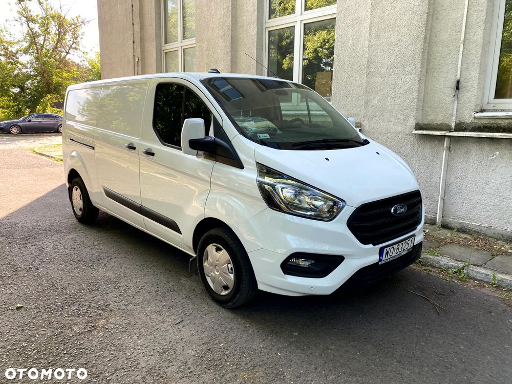 Ford TRANSIT CUSTOM - 1