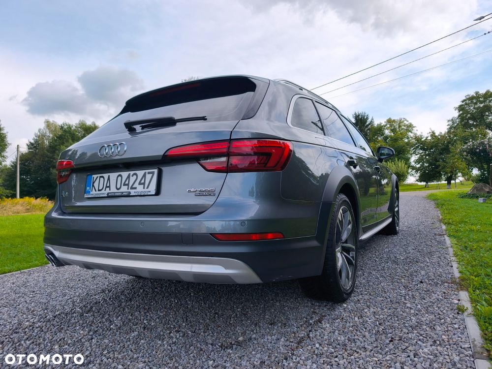 Audi A4 Allroad - 22