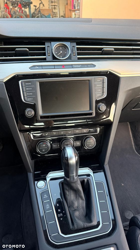 Volkswagen Passat 2.0 TDI BMT Highline DSG - 9