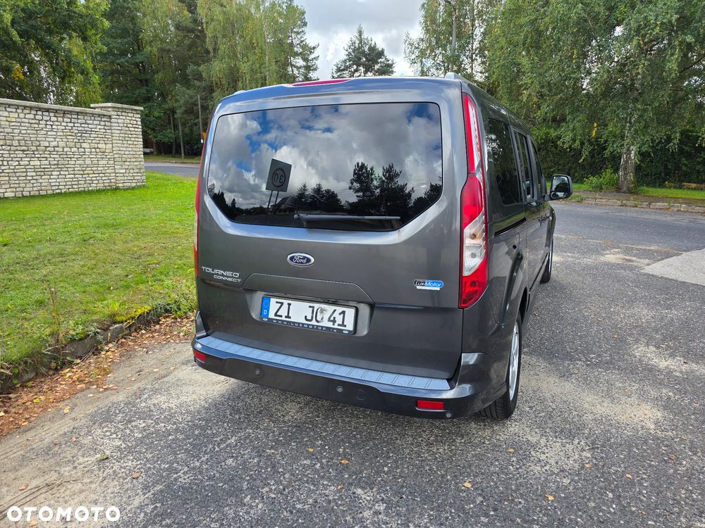 Ford Tourneo Connect Grand - 21