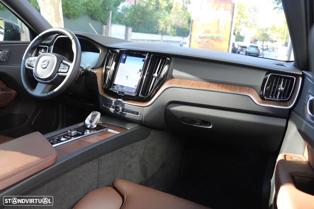 Volvo XC 60 2.0 T6 PHEV Inscription AWD - 20