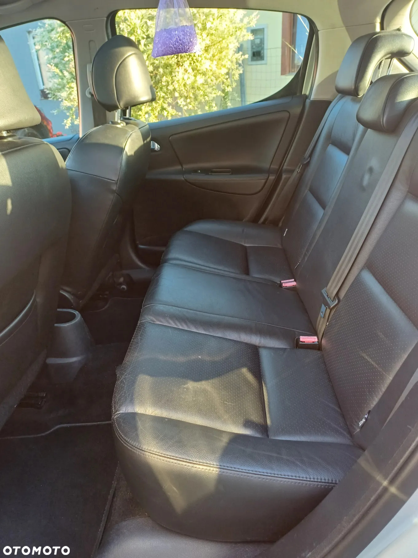 Peugeot 207 - 8