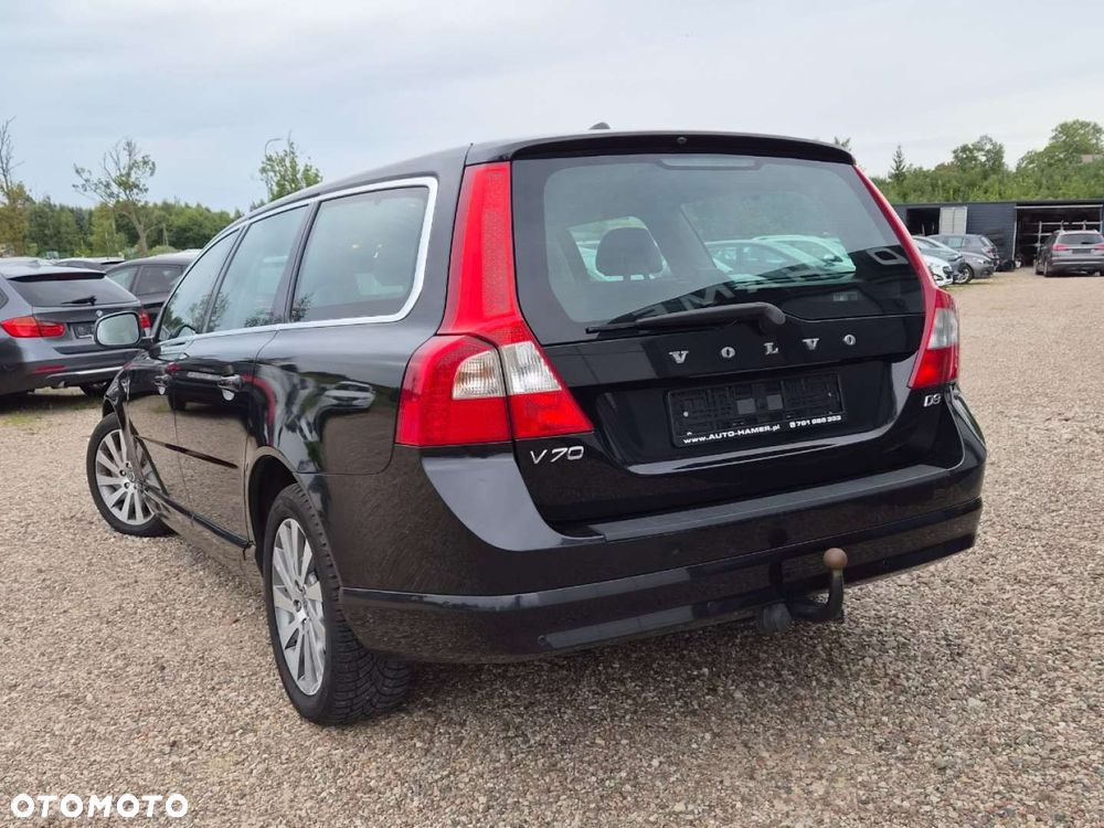 Volvo V70 D3 Geartronic Momentum - 25