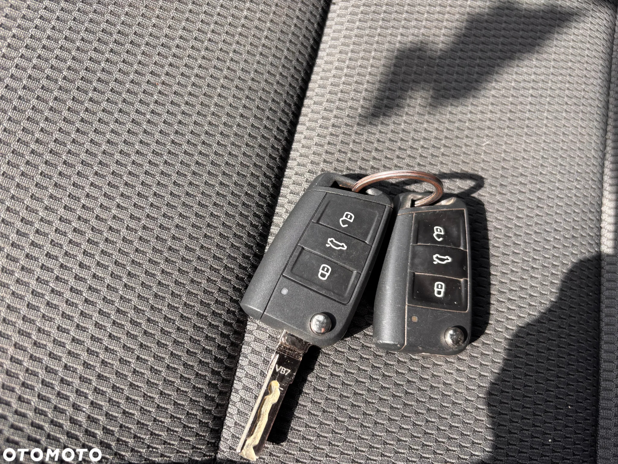 Volkswagen Golf VII 1.4 TSI BMT Comfortline - 32