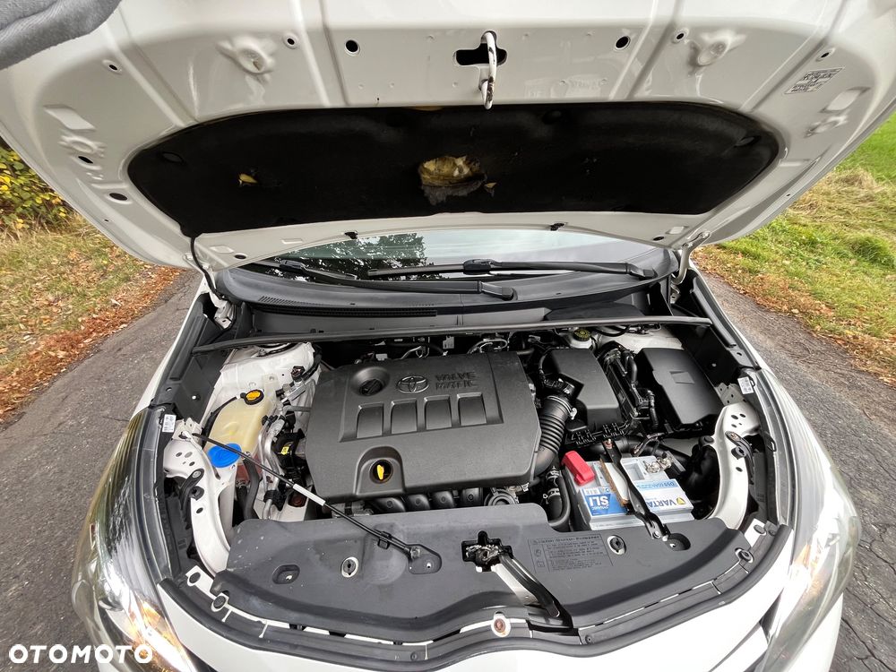 Toyota Verso - 32