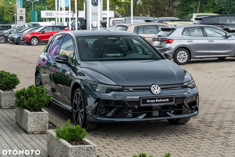 Volkswagen Golf 2026 photo 4
