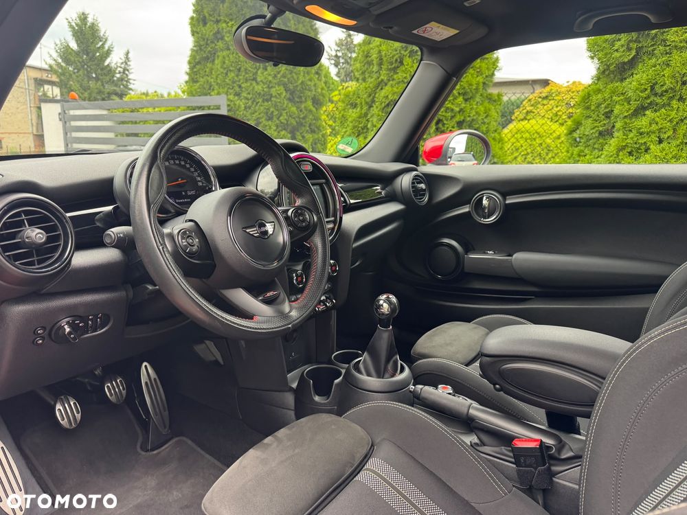 MINI ONE John Cooper Works Trim - 5