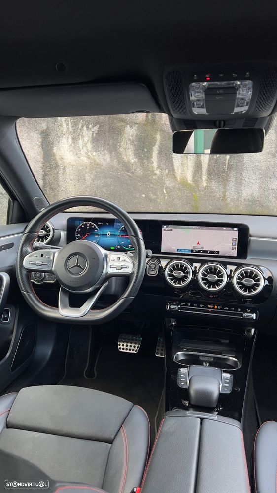 Mercedes-Benz A 250 Limousine - 12