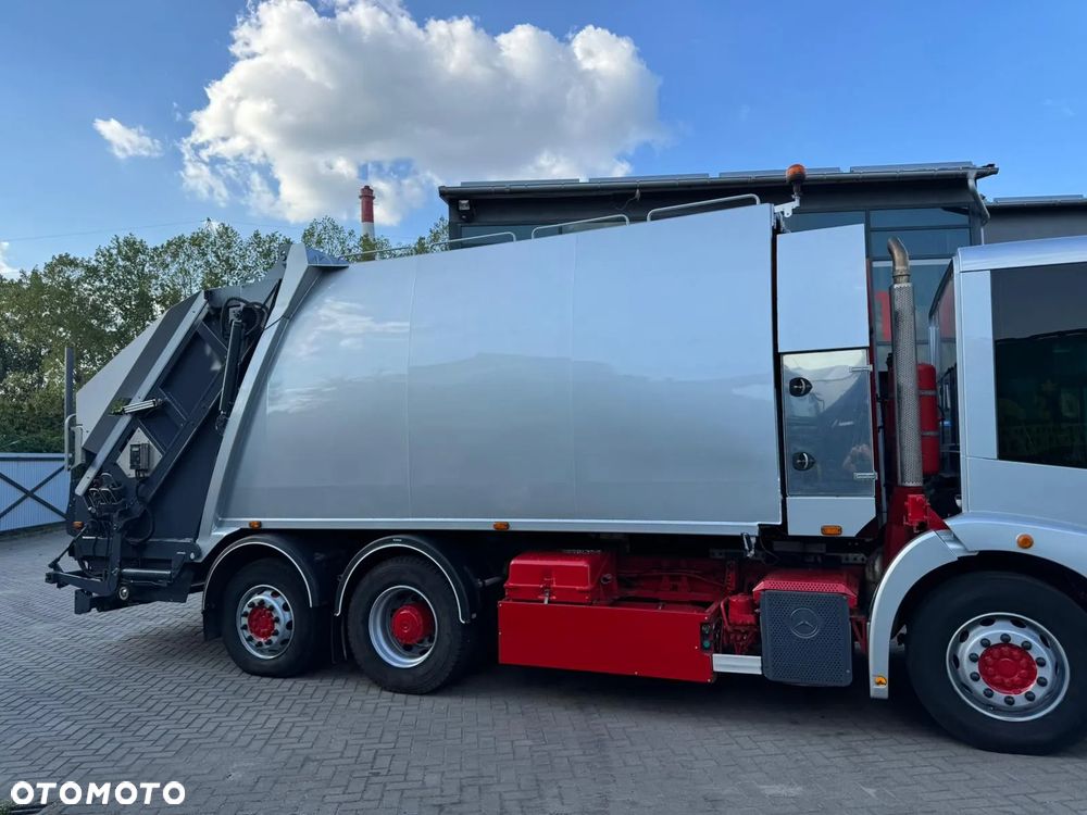 Mercedes-Benz Econic - 5