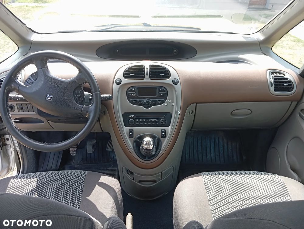 Citroën Xsara Picasso 2.0 HDI SX - 9