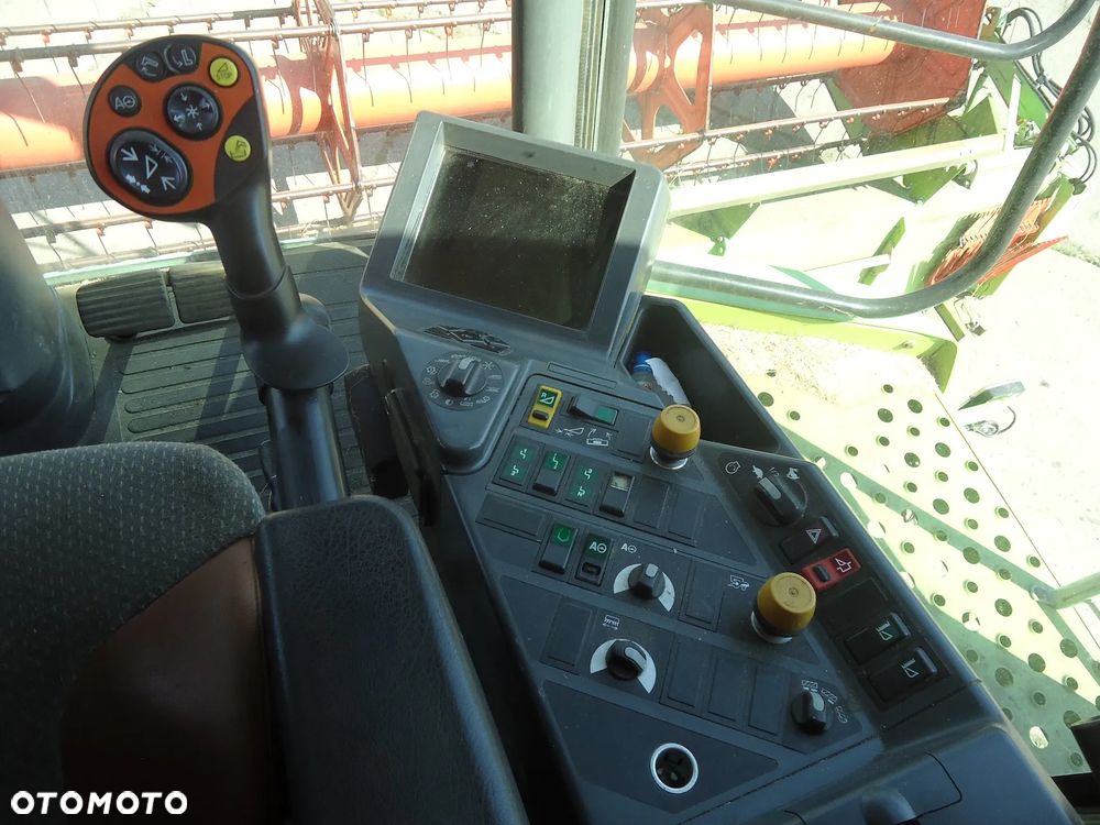 Claas Lexion 570  Kombajn zbożowy - 19