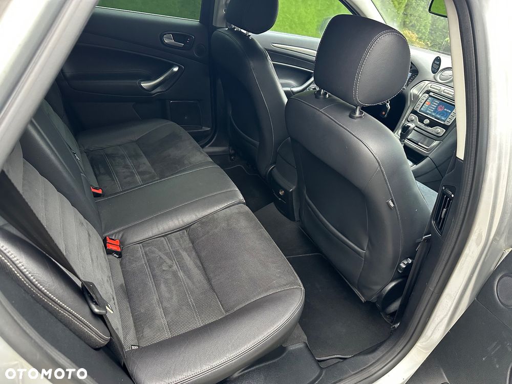 Ford Mondeo - 5