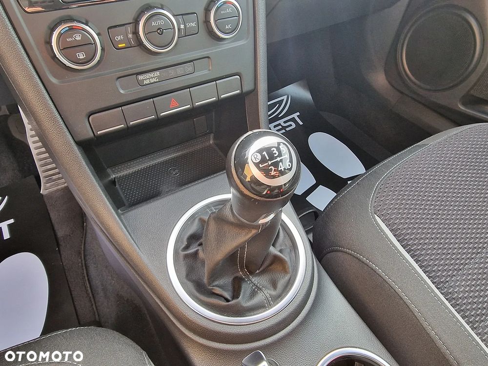 Volkswagen Beetle 2.0 TDI DPF Sport - 14