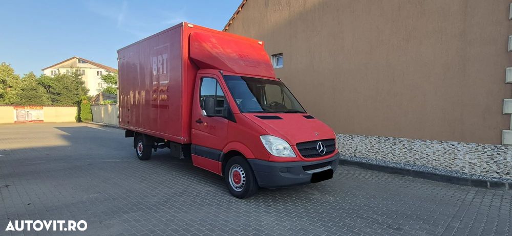 Mercedes-Benz Sprinter - 2