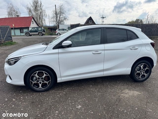 MG MG3 1.5 HEV+ Standard - 4