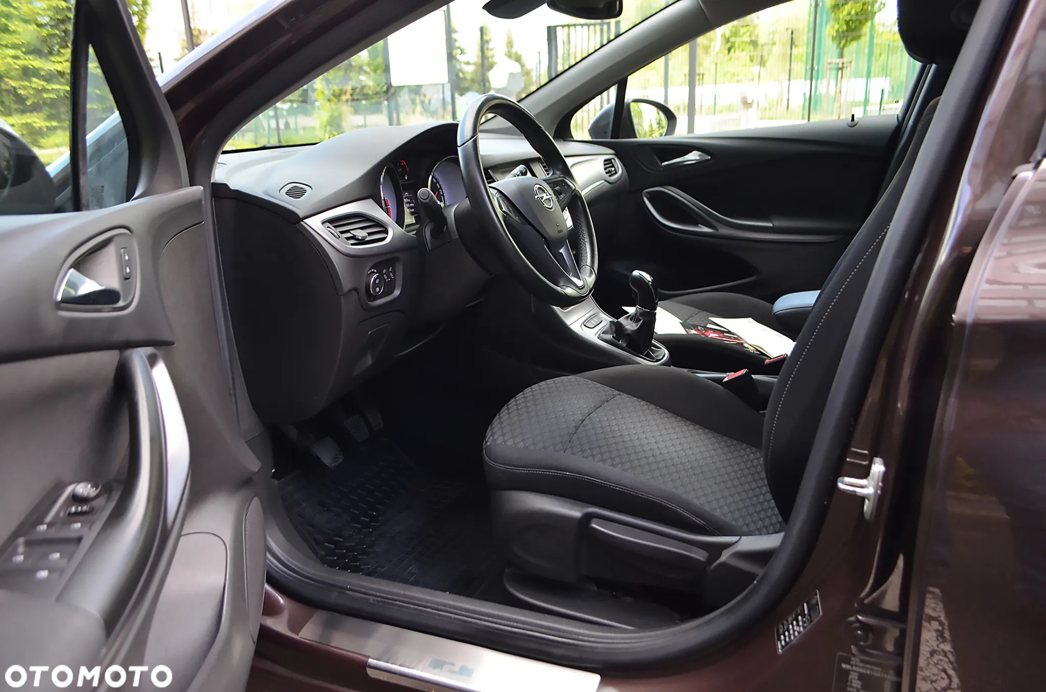 Opel Astra V 1.4 T Enjoy - 8