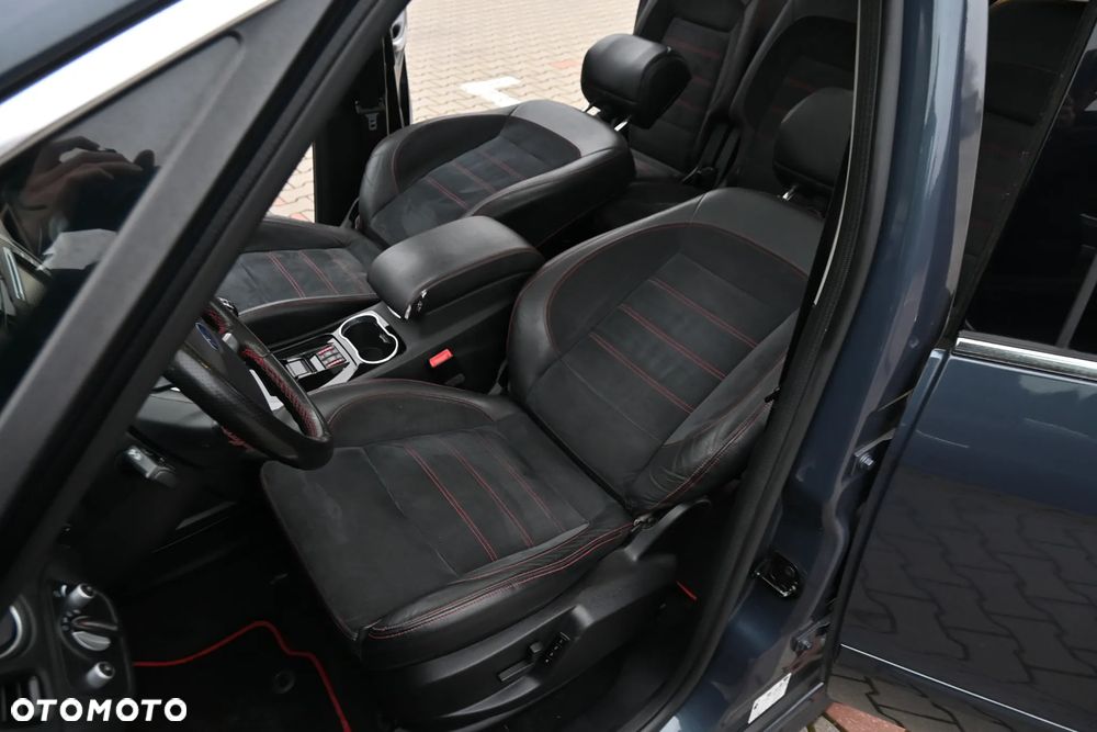 Ford S-Max 2.0 T Platinium X - 37