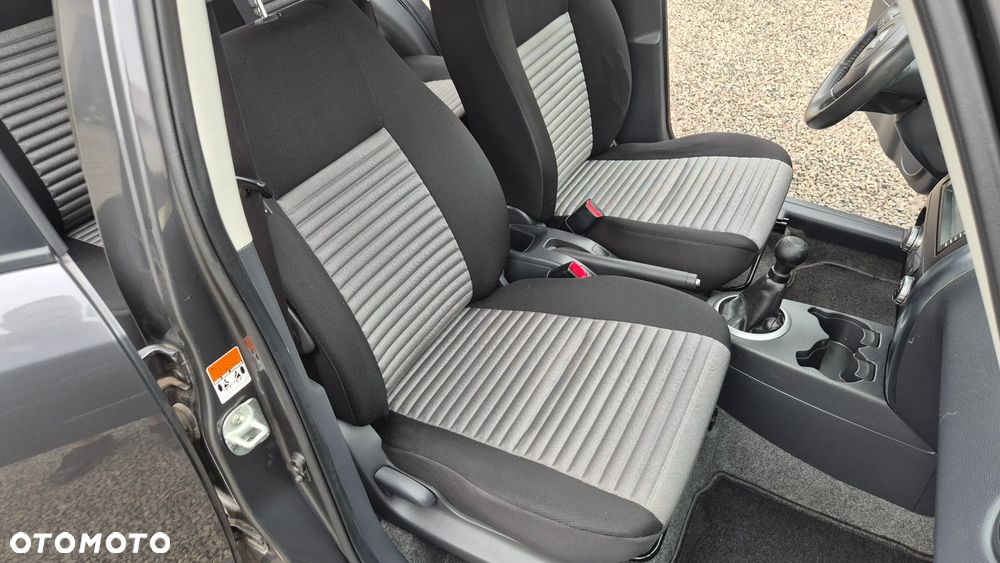 Suzuki SX4 1.6 VVT Streetline 4x2 Club - 17