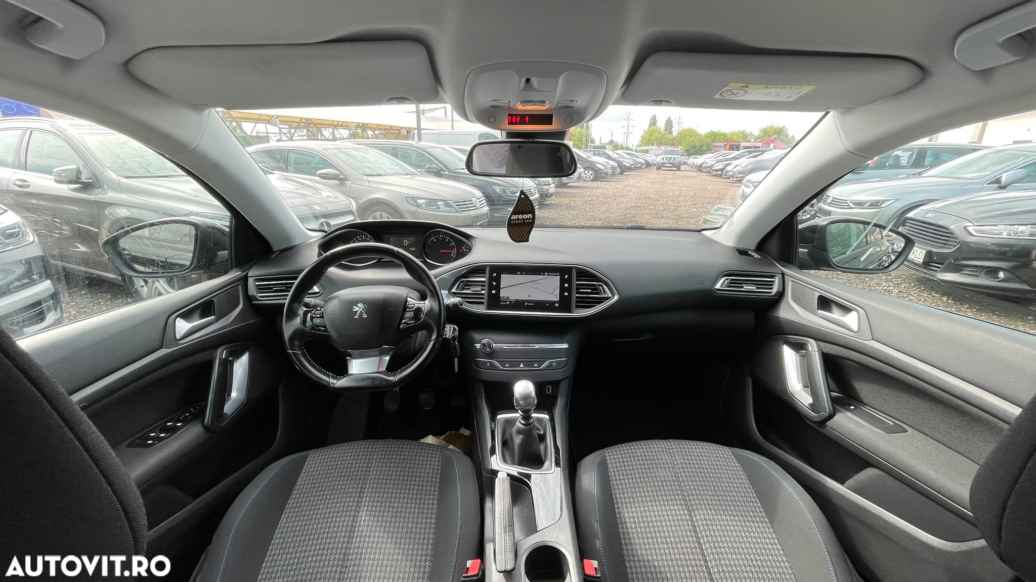 Peugeot 308 PureTech 110 Stop & Start Style - 6