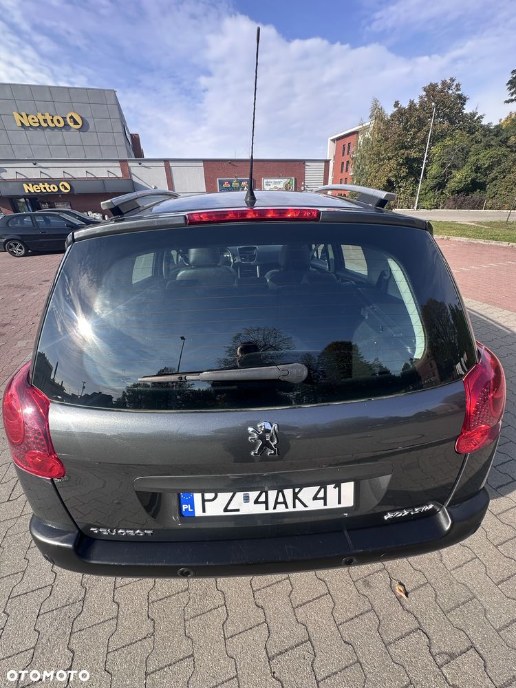 Peugeot 207 - 5