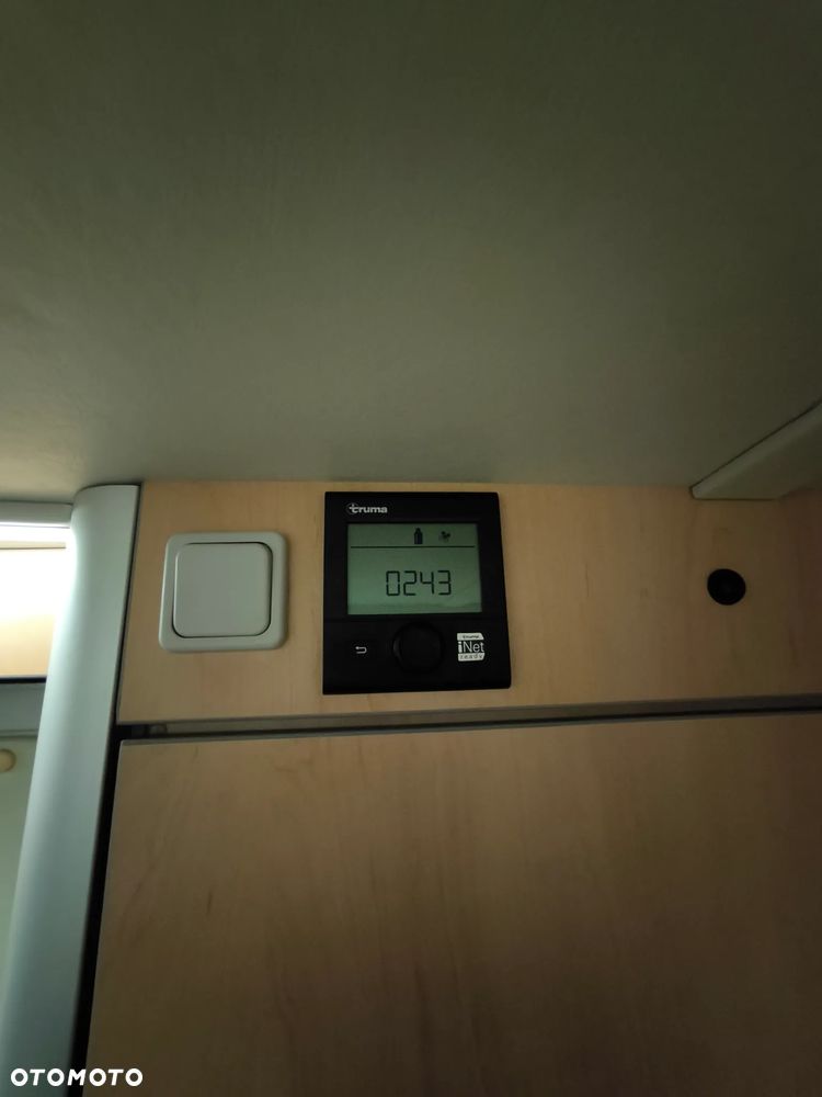 Mercedes-Benz Sprinter - 11