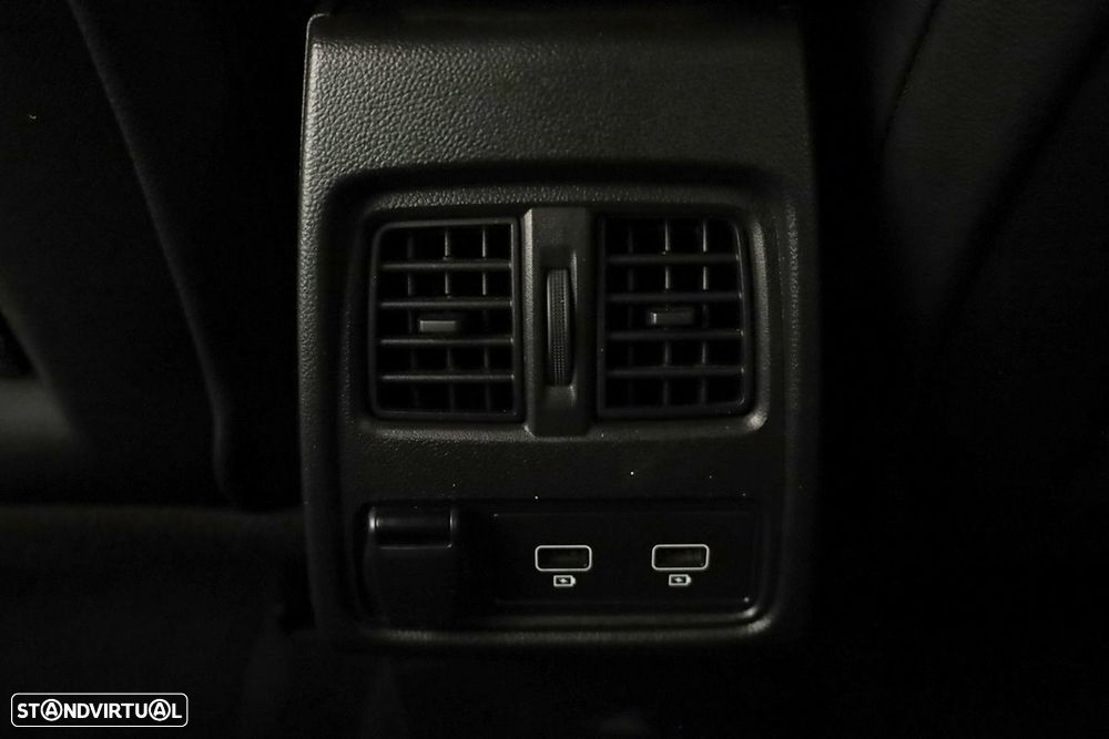 Renault Captur 1.0 TCe Techno - 24