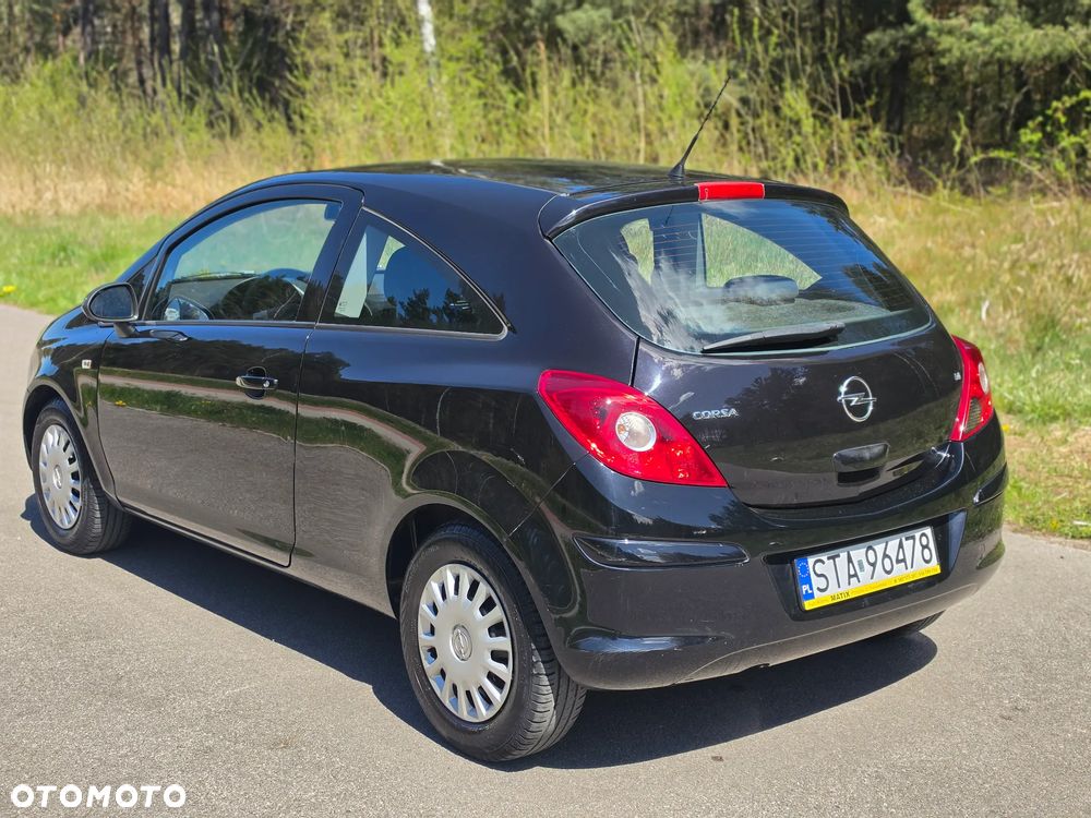 Opel Corsa 1.4 16V Sport - 19