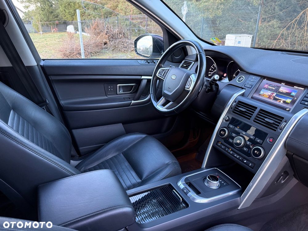 Land Rover Discovery Sport TD4 HSE Luxury - 19