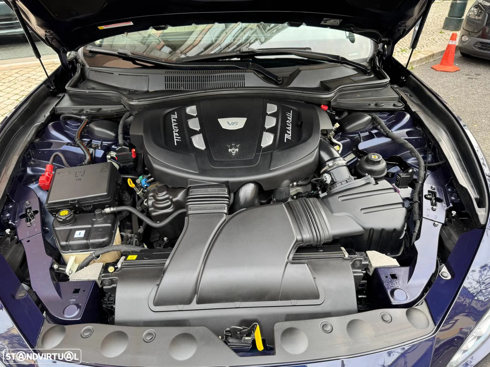 Maserati Ghibli 3.0 V6 - 44