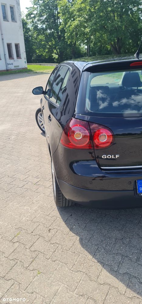 Volkswagen Golf 1.6 Comfortline - 22